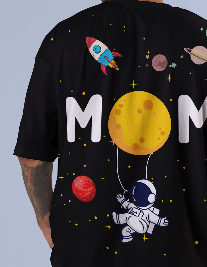 Rainboww Minimalist Mom Space Oversized T-Shirt - Rainboww