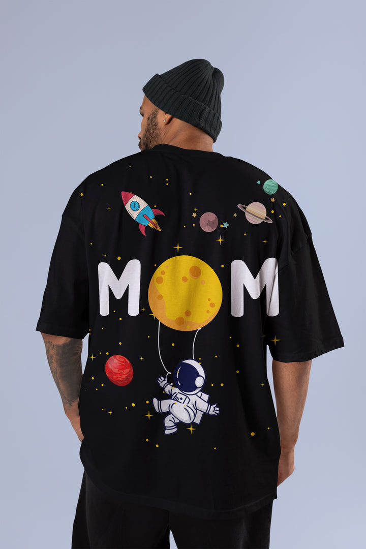 Rainboww Minimalist Mom Space Oversized T-Shirt - Rainboww