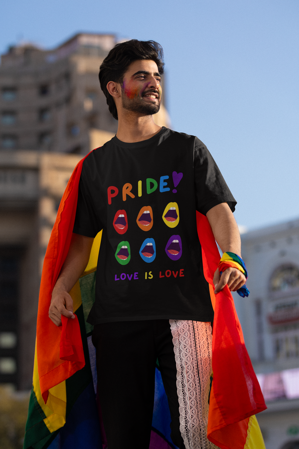 Rainboww Lips Pride Oversized T-Shirt