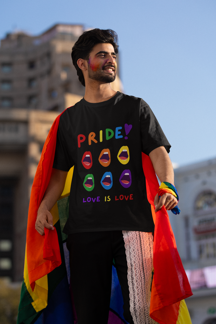 Rainboww Lips Pride Oversized T-Shirt Rainboww